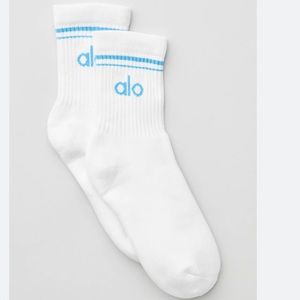NWT Alo Half Crew Sock- Large-Azure Blue